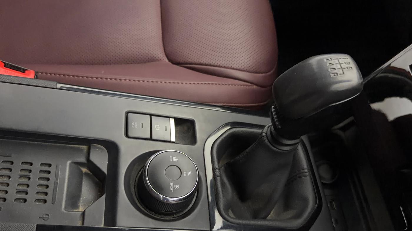 2024 Tata Curvv Accomplished Plus A 1.5 Diesel 6MT, Diesel, Manual, 2,878 km, Gear Lever