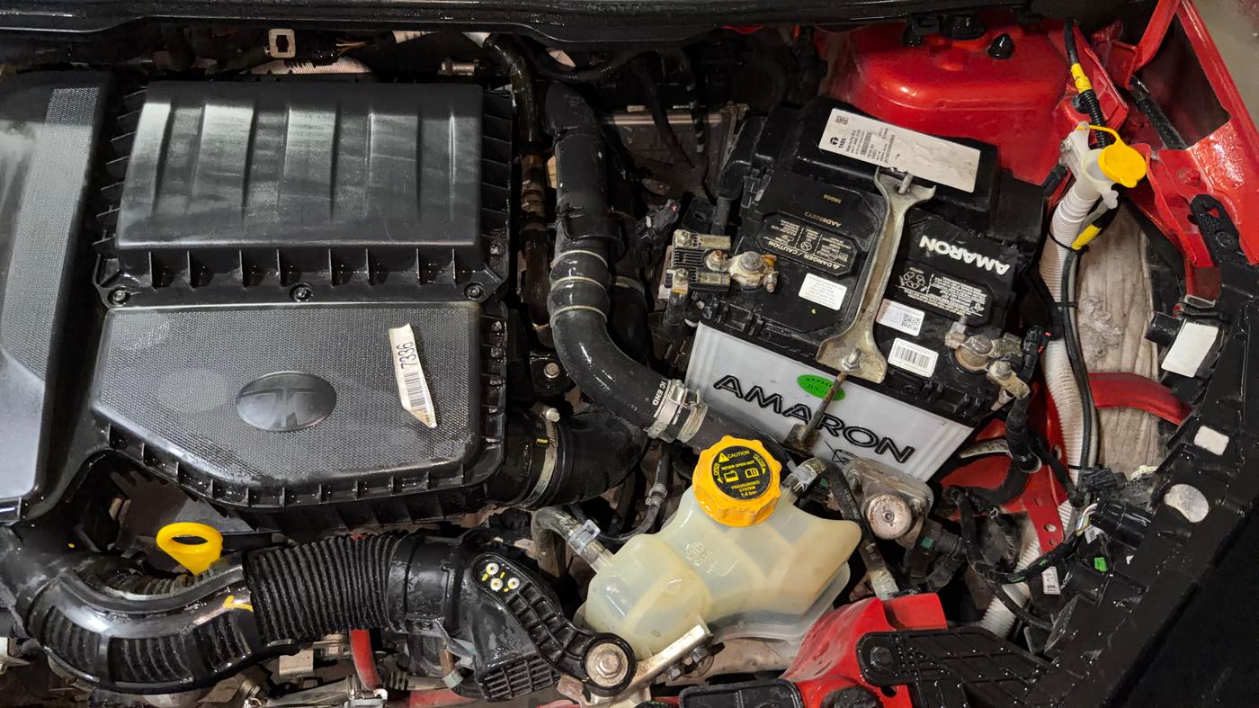 2024 Tata Curvv Accomplished Plus A 1.5 Diesel 6MT, Diesel, Manual, 2,878 km, Engine View - Left