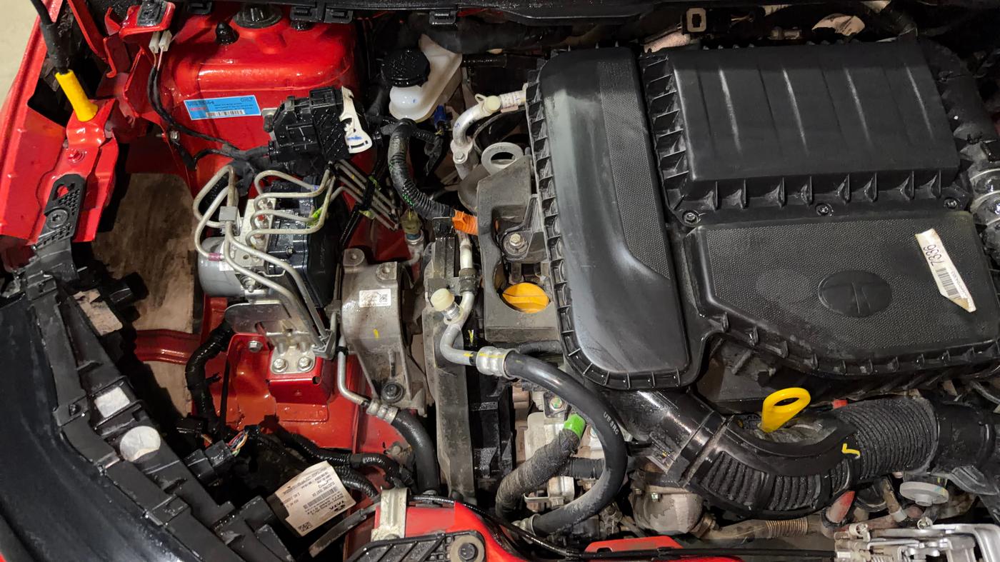 2024 Tata Curvv Accomplished Plus A 1.5 Diesel 6MT, Diesel, Manual, 2,878 km, Engine View - Right