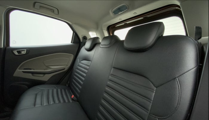 2017 Ford Ecosport 1.5 TREND+ TDCI, Diesel, Manual, 39,444 km, Right Side Rear Door Cabin