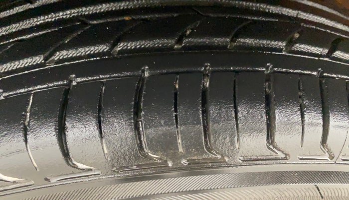 2019 Maruti IGNIS ZETA 1.2 AMT, Petrol, Automatic, 56,690 km, Left Front Tyre Tread