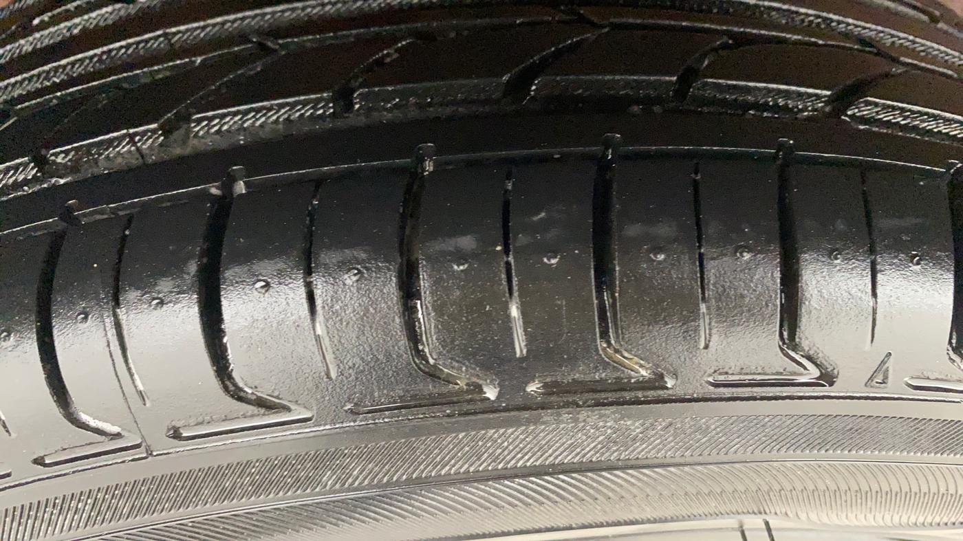 2019 Maruti IGNIS ZETA 1.2 AMT, Petrol, Automatic, 56,690 km, Right Rear Tyre Tread