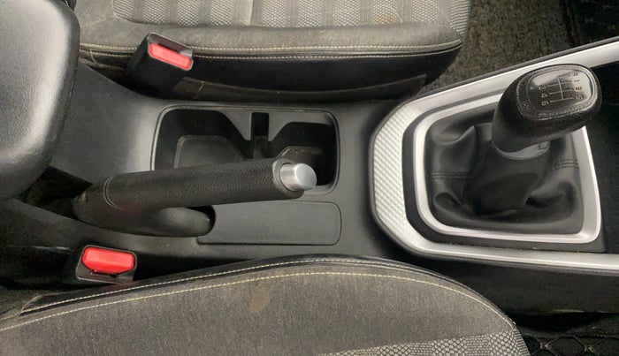 2023 KIA SONET HTK PLUS 1.5 IMT, Diesel, Manual, 38,169 km, Gear Lever