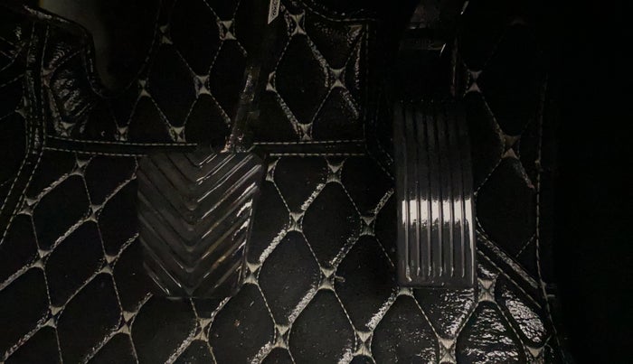 2023 KIA SONET HTK PLUS 1.5 IMT, Diesel, Manual, 38,169 km, Pedals