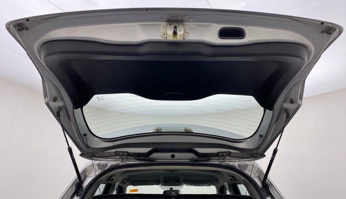 2018 Maruti Vitara Brezza ZDI, Diesel, Manual, 32,937 km, Boot Door Open