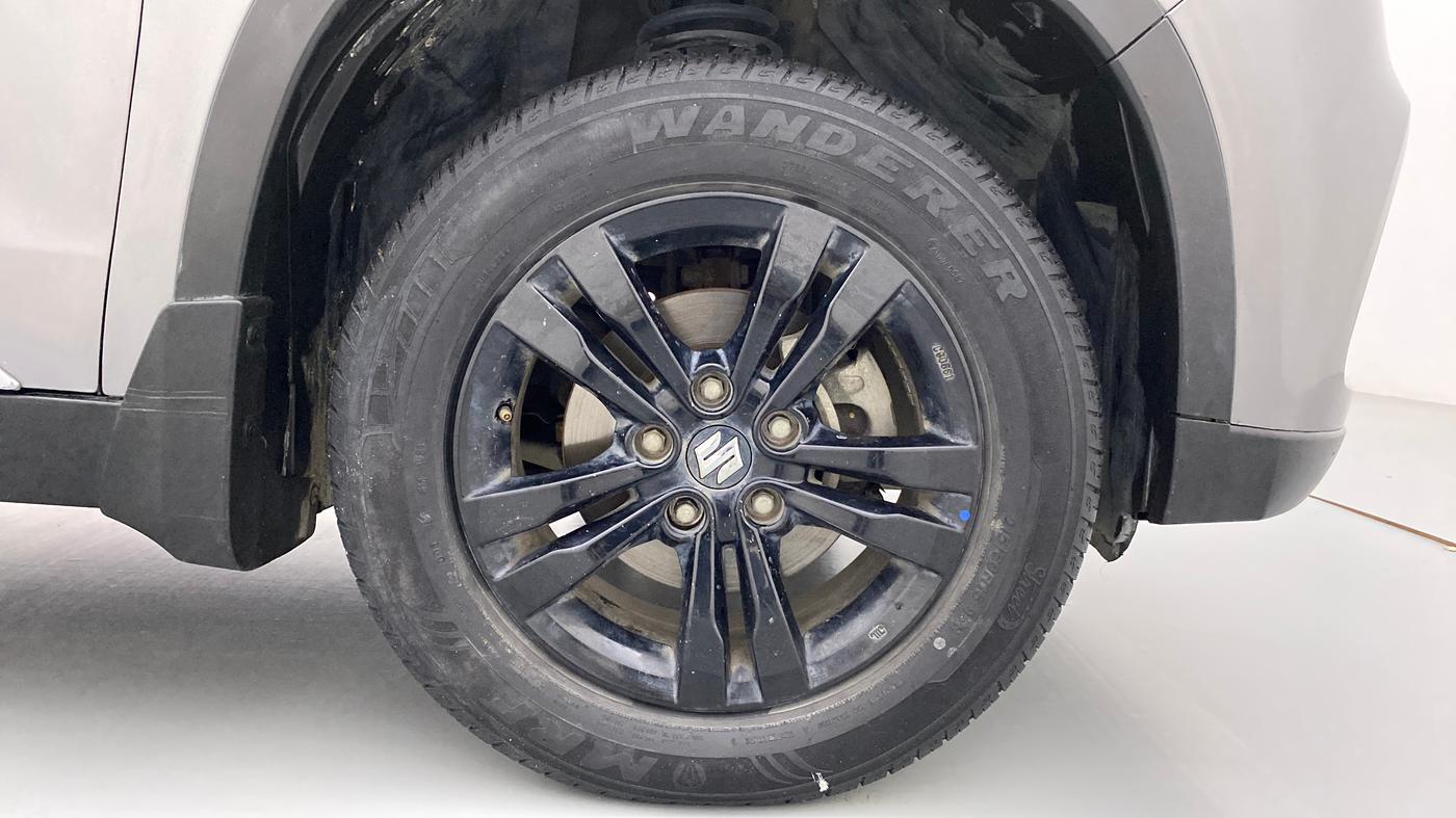 2018 Maruti Vitara Brezza ZDI, Diesel, Manual, 32,937 km, Right Front Wheel