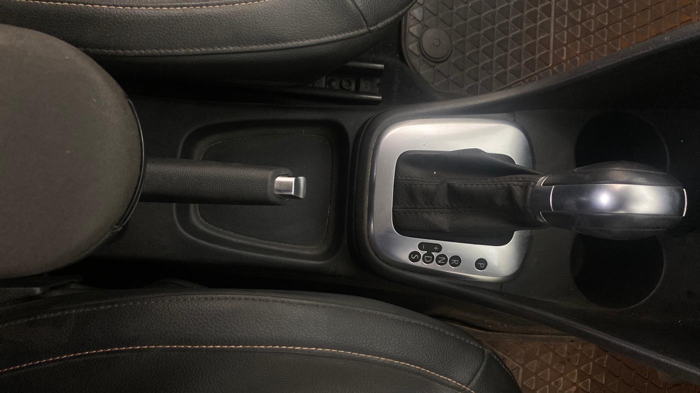 2020 Volkswagen Polo 1.0 GT TSI AT, Petrol, Automatic, 63,109 km, Gear Lever