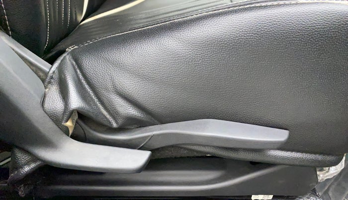 2018 Maruti Swift ZXI, Petrol, Manual, 60,837 km, Driver Side Adjustment Panel