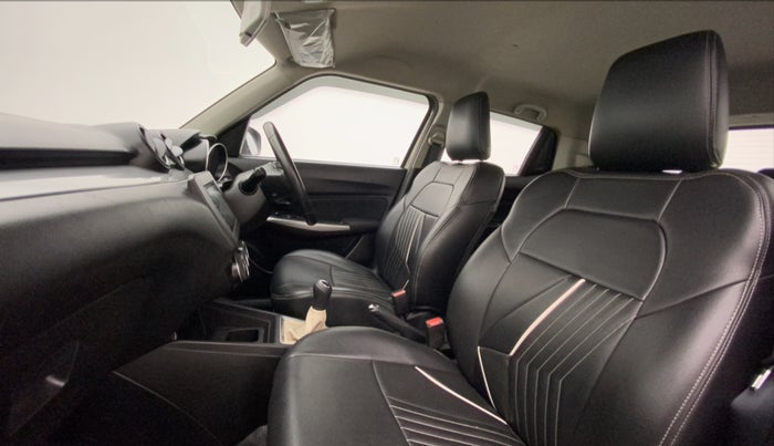 2018 Maruti Swift ZXI, Petrol, Manual, 60,837 km, Right Side Front Door Cabin