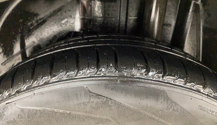 2019 Ford FREESTYLE TITANIUM PLUS 1.5 DIESEL, Diesel, Manual, 51,673 km, Left Rear Tyre Tread