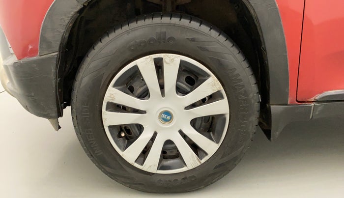 2016 Mahindra Kuv100 K6 5 STR, Petrol, Manual, 48,688 km, Left Front Wheel