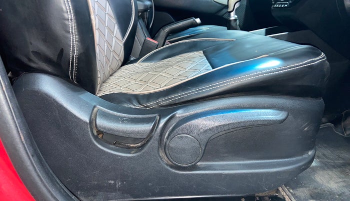 2017 Hyundai Creta SX (O) 1.6 DIESEL, Diesel, Manual, 96,159 km, Driver Side Adjustment Panel