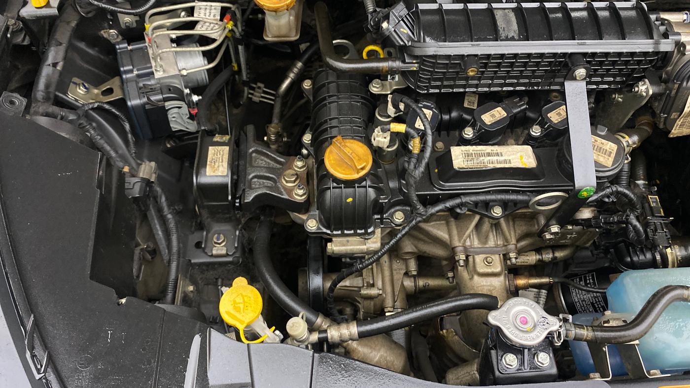 2023 Tata ALTROZ  XZA Plus Sunroof Dark Edition, Petrol, Automatic, 44,542 km, Engine View - Right