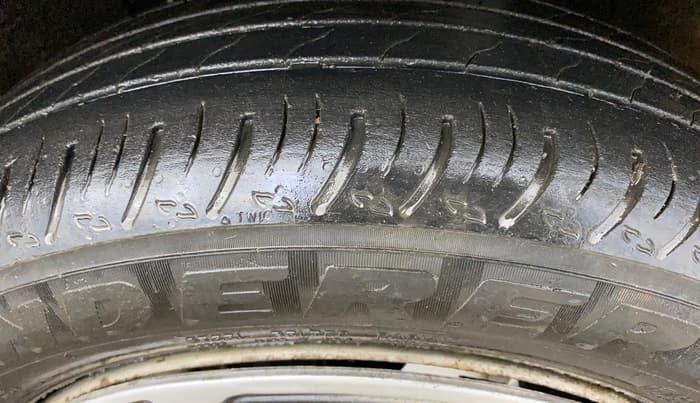 2023 Nissan MAGNITE XE, Petrol, Manual, 29,072 km, Right Front Tyre Tread