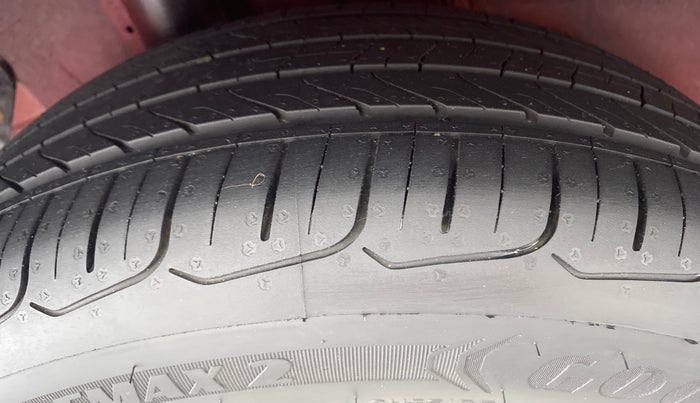 2016 Hyundai Elite i20 ASTA 1.2, Petrol, Manual, 77,904 km, Right Rear Tyre Tread