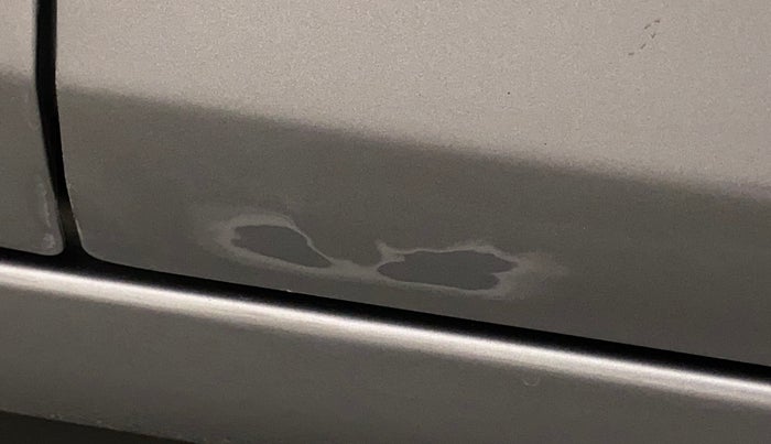 2017 Maruti Ciaz ALPHA 1.4 PETROL, Petrol, Manual, 1,04,234 km, Driver-side door - Paint has faded