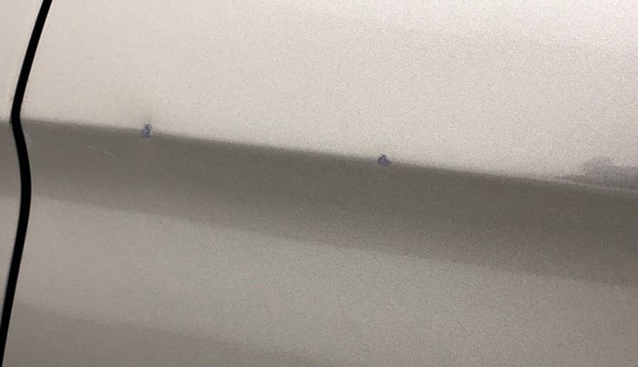 2017 Maruti Ciaz ALPHA 1.4 PETROL, Petrol, Manual, 1,04,234 km, Rear left door - Slight discoloration