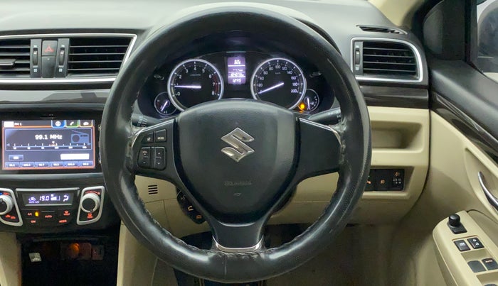 2017 Maruti Ciaz ALPHA 1.4 PETROL, Petrol, Manual, 1,04,234 km, Steering Wheel Close Up