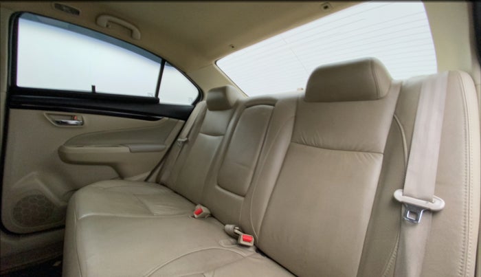 2017 Maruti Ciaz ALPHA 1.4 PETROL, Petrol, Manual, 1,04,234 km, Right Side Rear Door Cabin