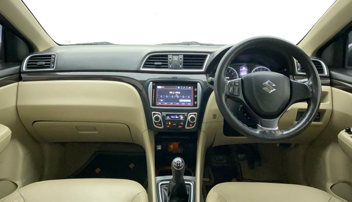 2017 Maruti Ciaz ALPHA 1.4 PETROL, Petrol, Manual, 1,04,234 km, Dashboard