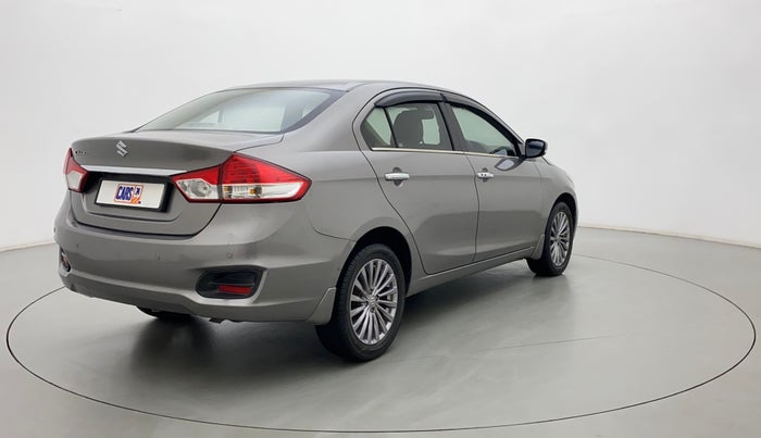 2017 Maruti Ciaz ALPHA 1.4 PETROL, Petrol, Manual, 1,04,234 km, Right Back Diagonal