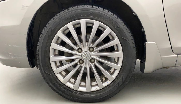2017 Maruti Ciaz ALPHA 1.4 PETROL, Petrol, Manual, 1,04,234 km, Left Front Wheel