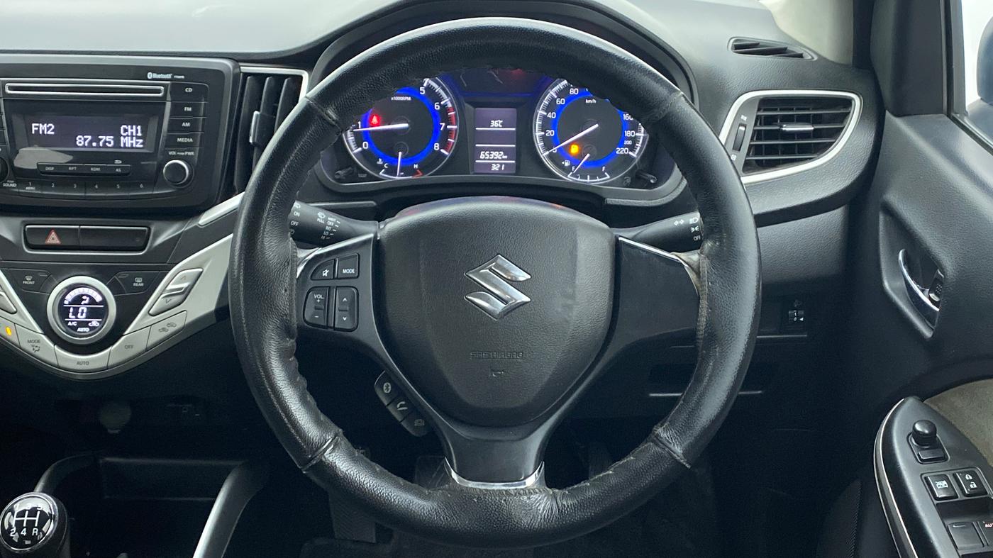 2016 Maruti Baleno DELTA PETROL 1.2, Petrol, Manual, 65,466 km, Steering Wheel Close Up