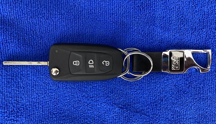 2021 Tata NEXON XMA PLUS SUNROOF PETROL, Petrol, Automatic, 3,948 km, Key Close Up