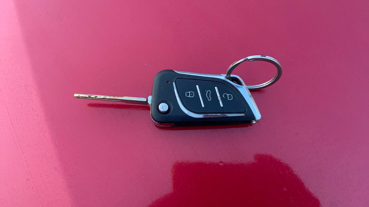 2018 Datsun Go T, Petrol, Manual, 86,045 km, Key Close Up