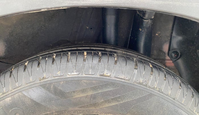 2021 KIA SONET HTX PLUS 1.0 IMT, Petrol, Manual, 29,577 km, Left Rear Tyre Tread