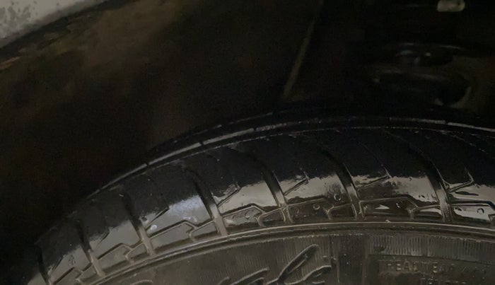 2018 Maruti IGNIS ZETA 1.2 AMT, Petrol, Automatic, 75,780 km, Left Front Tyre Tread