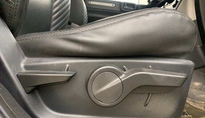 2021 Mahindra Thar LX D AT 4WD HT, Diesel, Automatic, 1,03,391 km, Driver Side Adjustment Panel