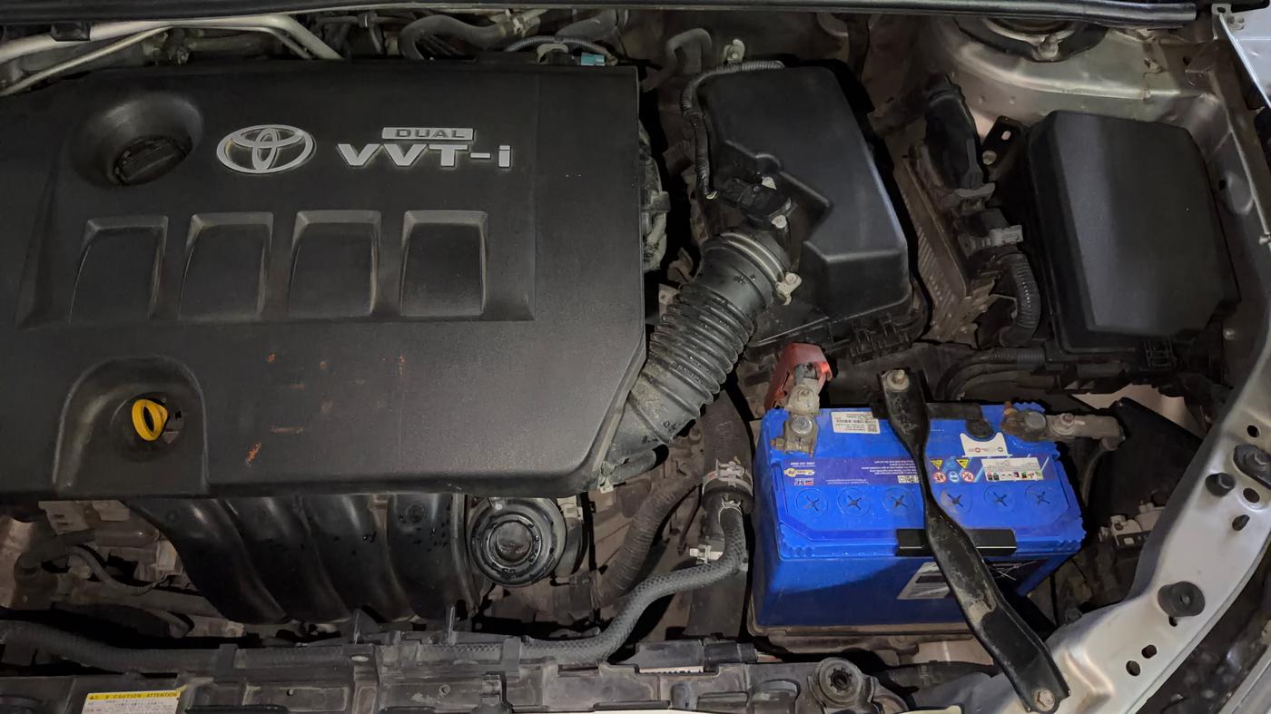 2015 Toyota Corolla Altis GL PETROL, Petrol, Manual, 36,807 km, Engine View - Left