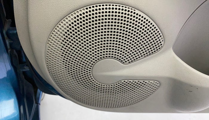 2016 Nissan Micra XV CVT, Petrol, Automatic, 58,753 km, Speaker