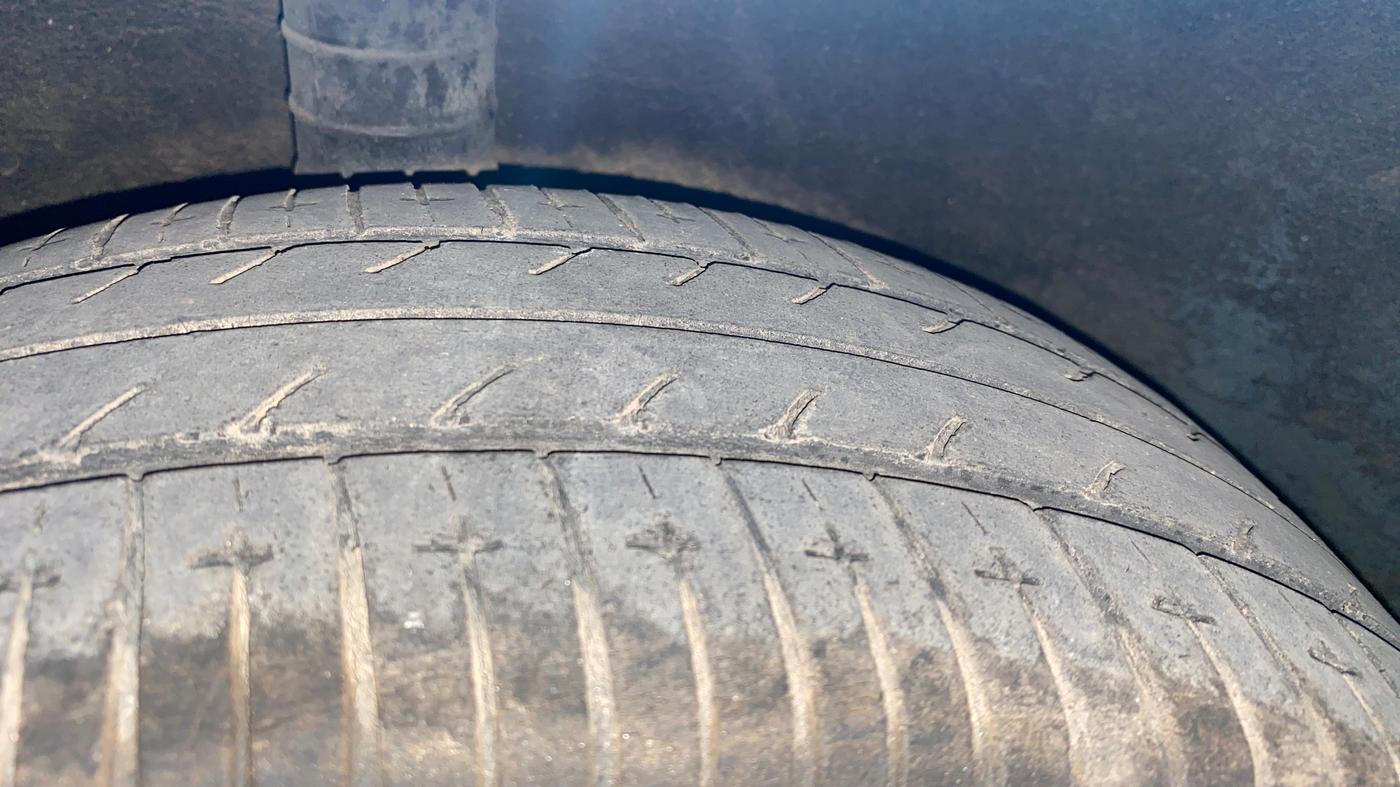 2016 Nissan Micra XV CVT, Petrol, Automatic, 58,753 km, Right Rear Tyre Tread
