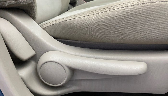 2016 Nissan Micra XV CVT, Petrol, Automatic, 58,753 km, Driver Side Adjustment Panel