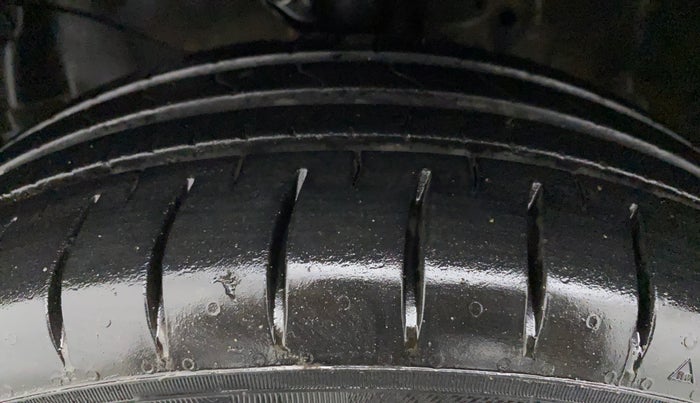 2013 Honda Amaze 1.2L I-VTEC S, Petrol, Manual, 51,006 km, Left Front Tyre Tread