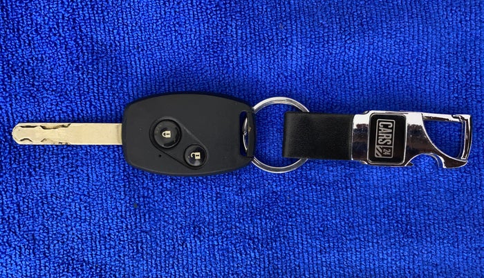 2013 Honda Amaze 1.2L I-VTEC S, Petrol, Manual, 51,006 km, Key Close Up