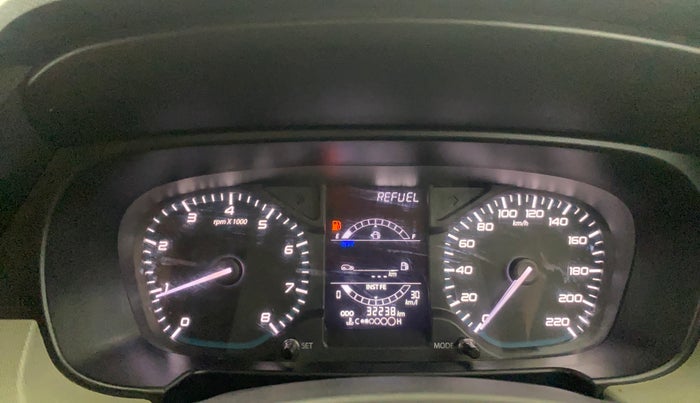 2022 Tata PUNCH ADVENTURE MT, Petrol, Manual, 32,216 km, Odometer Image