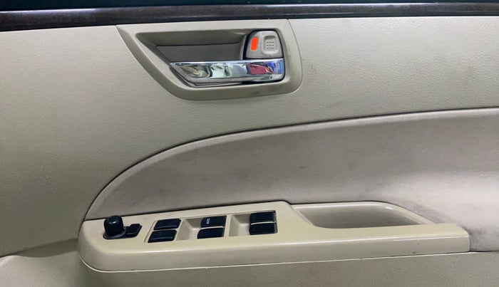 2016 Maruti Swift Dzire VXI, Petrol, Manual, 70,589 km, Driver Side Door Panels Control