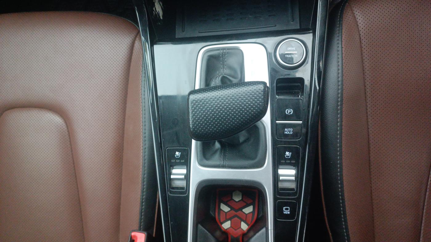 2022 Hyundai ALCAZAR 1.5 SIGNATURE (O) AT 6STR, Diesel, Automatic, 54,375 km, Gear Lever