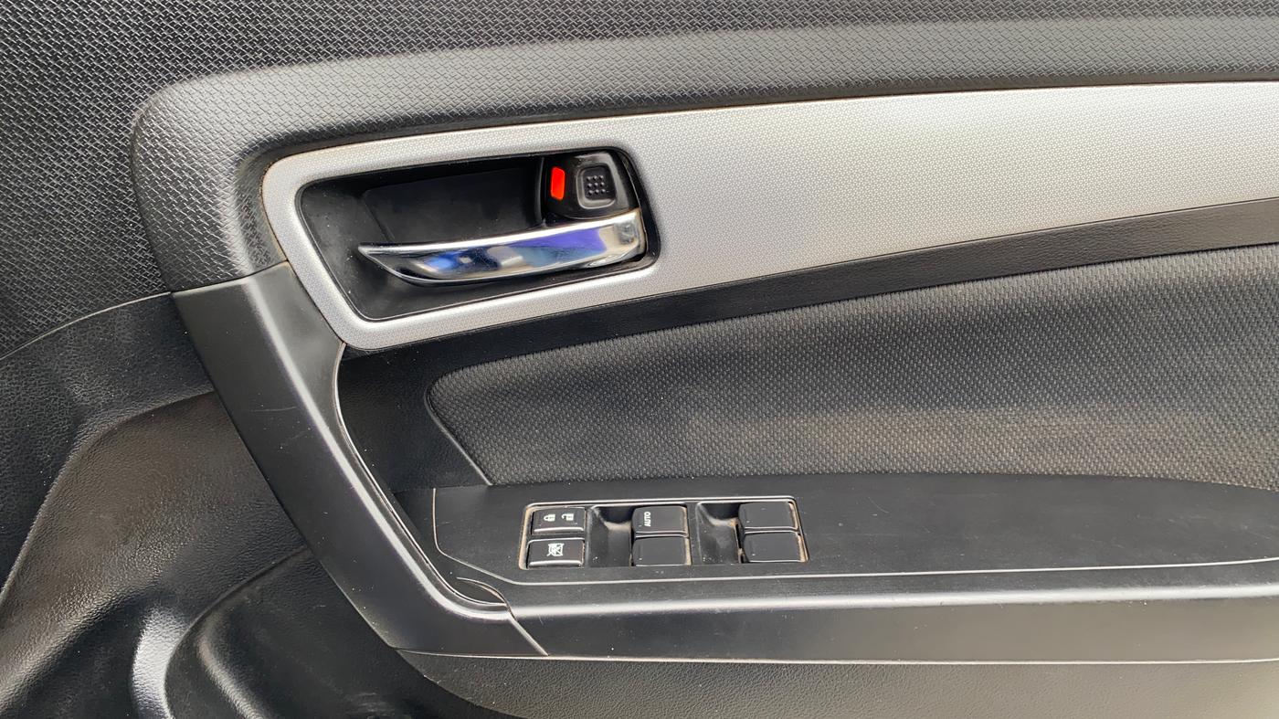 2020 Maruti Vitara Brezza ZXI PLUS, Petrol, Manual, 38,111 km, Driver Side Door Panels Control
