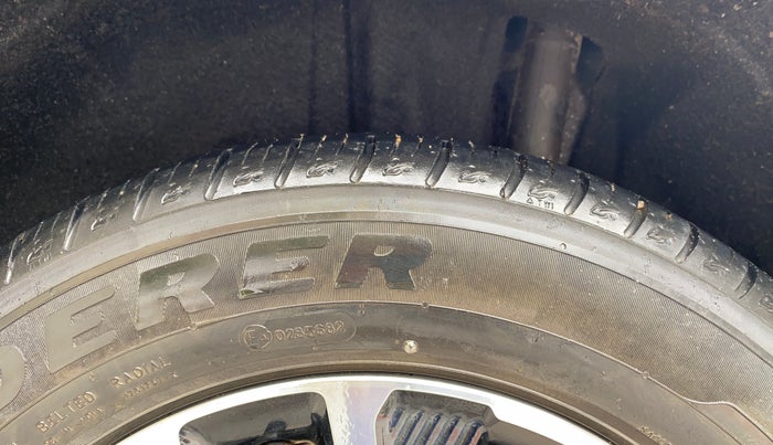 2020 Maruti Vitara Brezza ZXI PLUS, Petrol, Manual, 38,111 km, Left Rear Tyre Tread