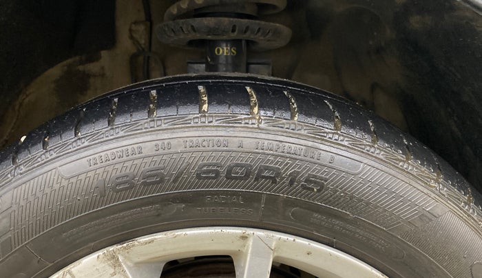 2015 Volkswagen Polo HIGHLINE1.2L, Petrol, Manual, 48,446 km, Right Front Tyre Tread