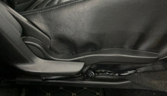 2019 Maruti Baleno ZETA PETROL 1.2, Petrol, Manual, 35,595 km, Driver Side Adjustment Panel