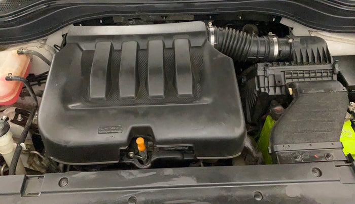 2022 Mahindra XUV700 AX 5 P MT 5 STR, Petrol, Manual, 52,998 km, Engine View