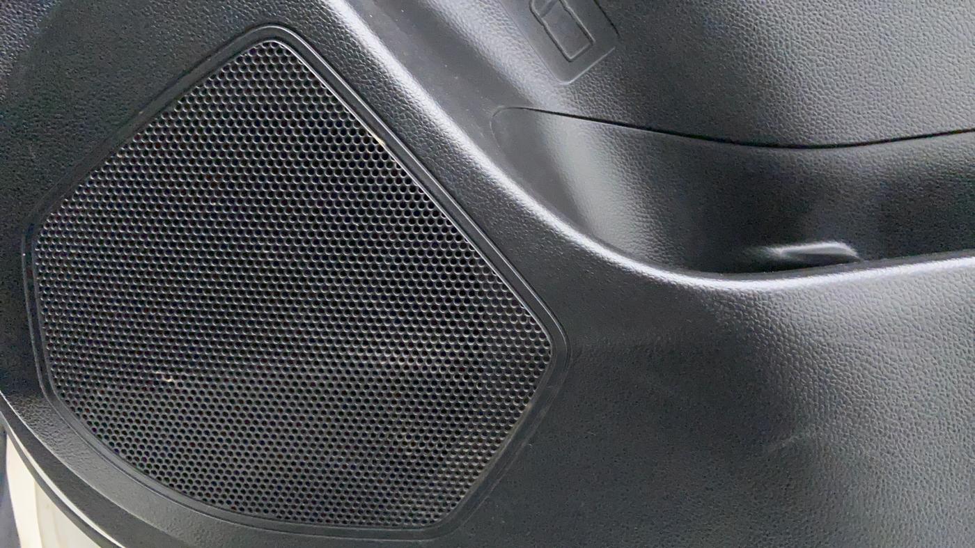 2019 Maruti Swift ZXI + AMT, Petrol, Automatic, 36,543 km, Speaker