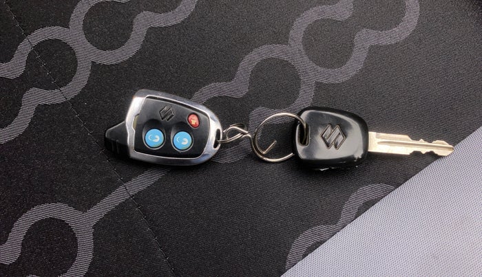 2012 Maruti Alto 800 LXI, Petrol, Manual, 65,330 km, Key Close Up