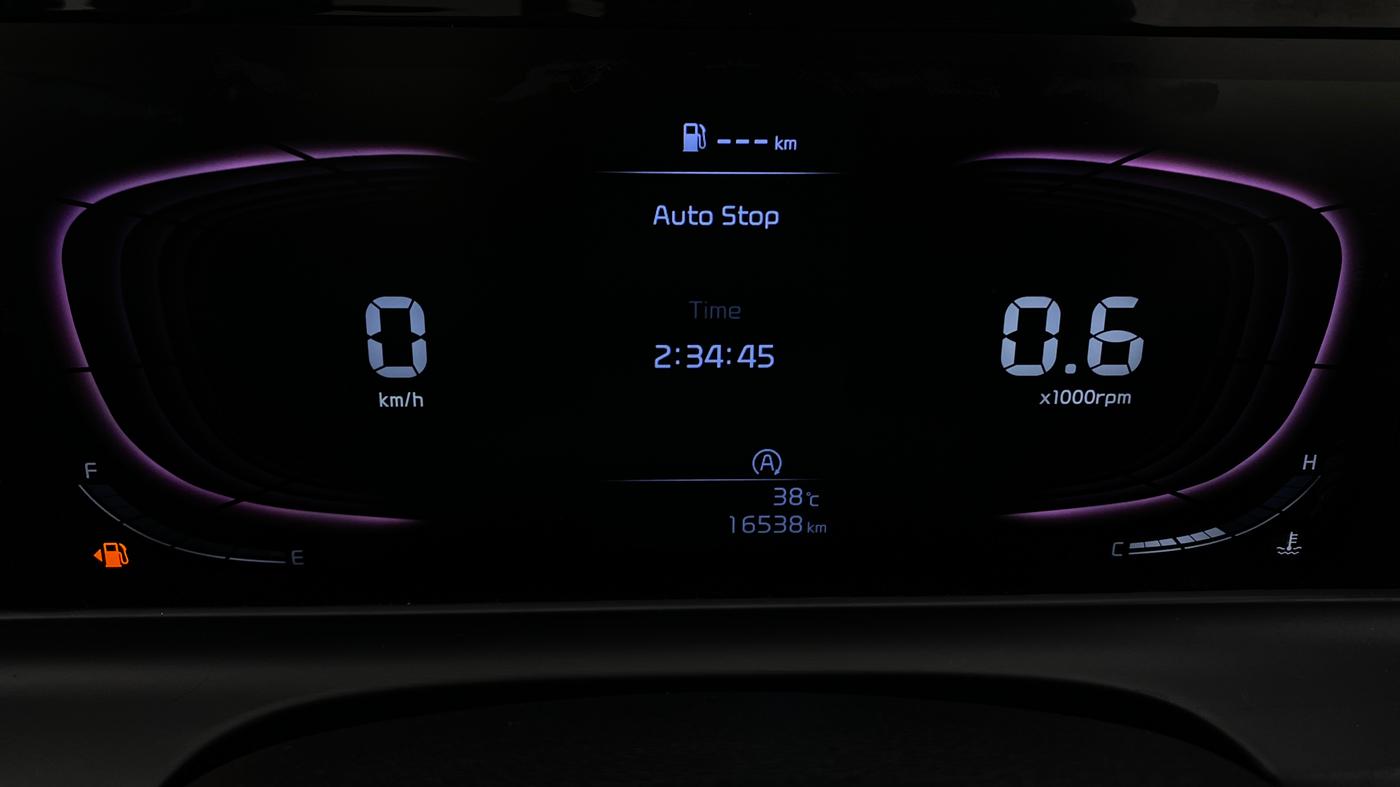 2024 KIA SELTOS  HTK PLUS 1.5 PETROL MT, Petrol, Manual, 16,528 km, Odometer Image