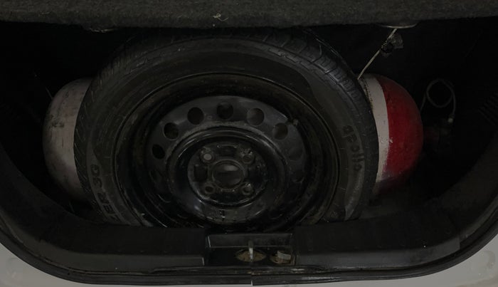 2015 Maruti Wagon R 1.0 VXI, CNG, Manual, 81,909 km, Boot Inside